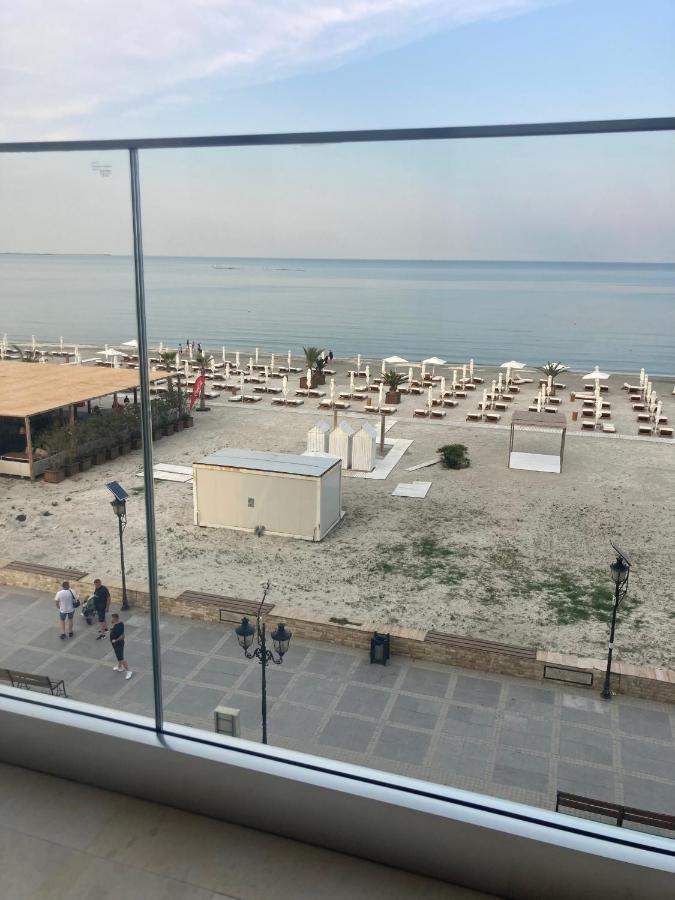 شقة Sarah Morningstar Năvodari المظهر الخارجي الصورة